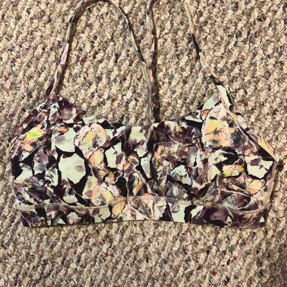 Lululemon Flow Y *Light Support - Picture 2 of 6